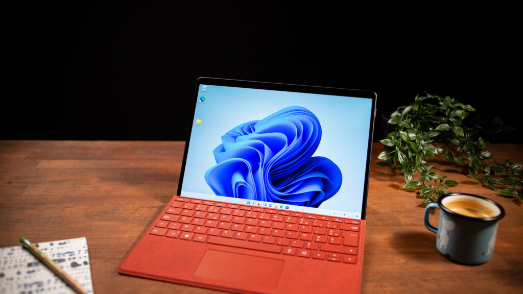 Microsoft's hybrid PCs get a facelift with Surface Pro 8