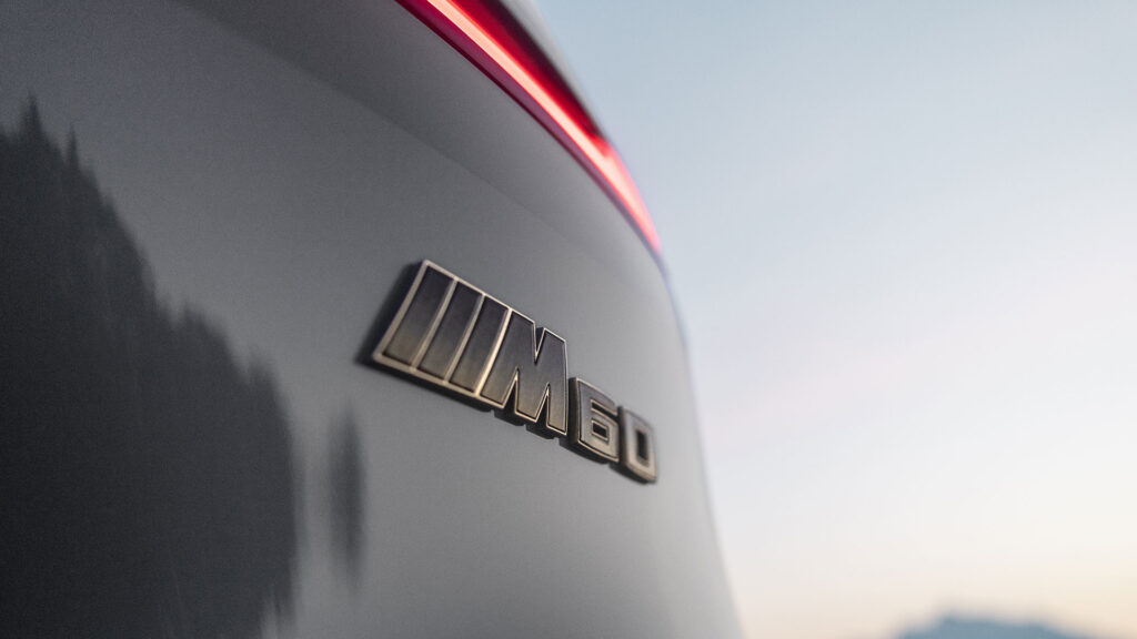 BMW dévoile le nouveau fleuron de sa gamme 100% électrique, le iX M60
