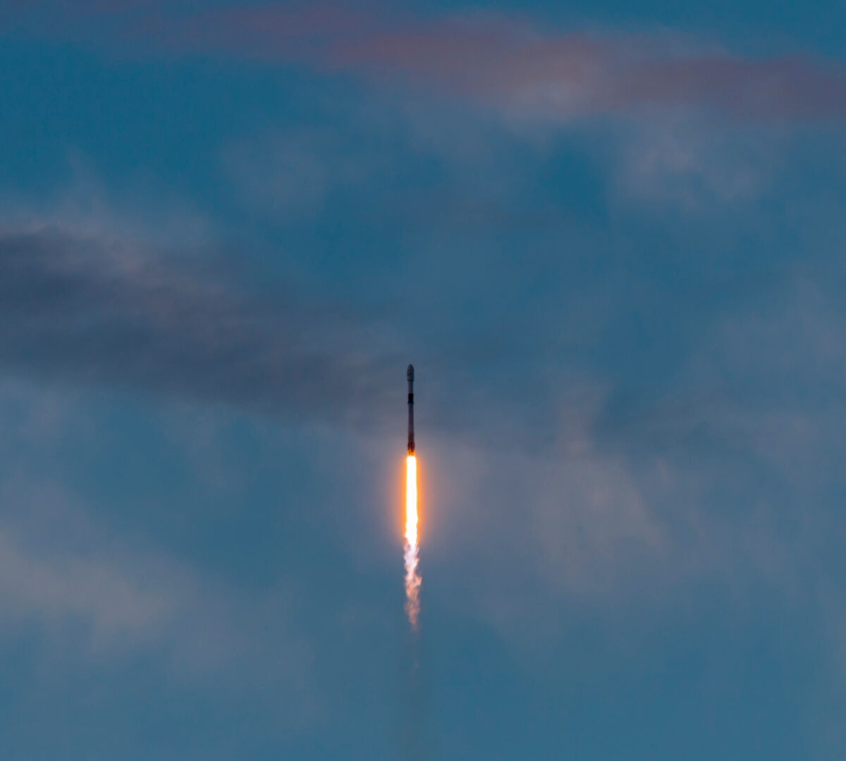 Fusée Falcon 9. // Source : CaptSpaulding via Flickr (photo recadrée)