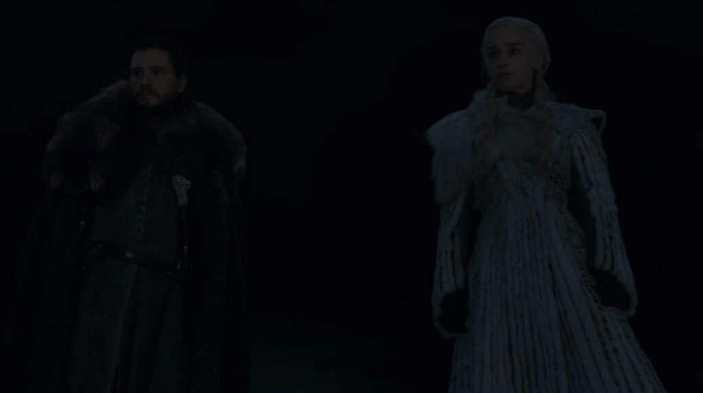 John et Daenerys, au plus noir de la nuit de Winterfell // Source : OCS/HBO