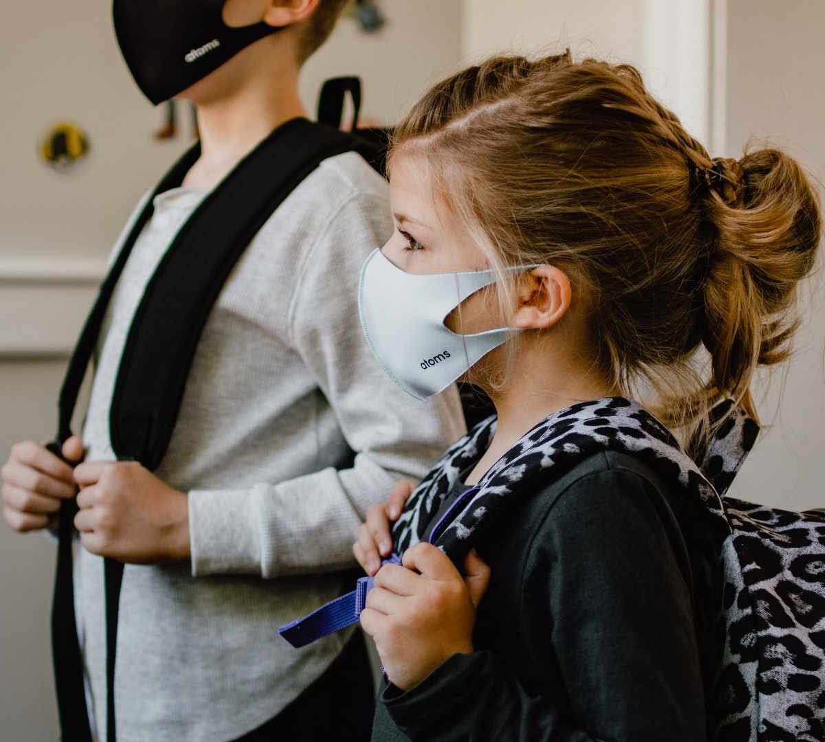 Quel est le protocole sanitaire à l'école pour les enfants cas contacts ?  // Source : Kelly Sikkema / Unsplash