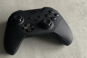 Pour les French Days, les manettes et consoles Xbox Series S baissent de  prix - Numerama