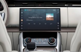 Amazon Alexa dans la Jaguar I-Pace // Source : Jaguar