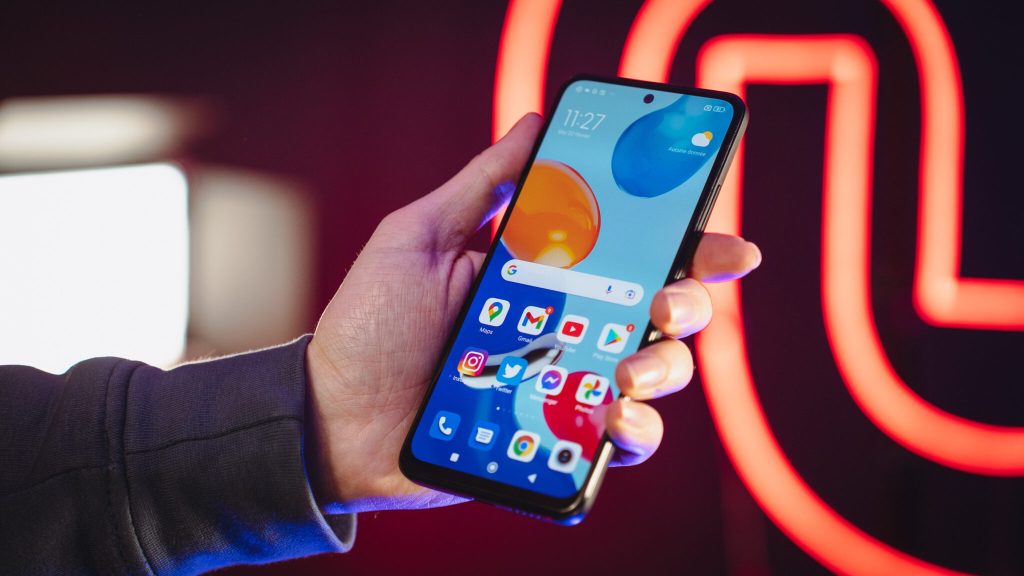 Le Redmi Note 11. // Source : Louise Audry pour Numerama Le Redmi Note 11. // Source : Louise Audry pour Numerama