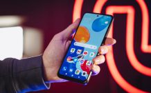 Le Redmi Note 11. // Source : Louise Audry pour Numerama Le Redmi Note 11. // Source : Louise Audry pour Numerama