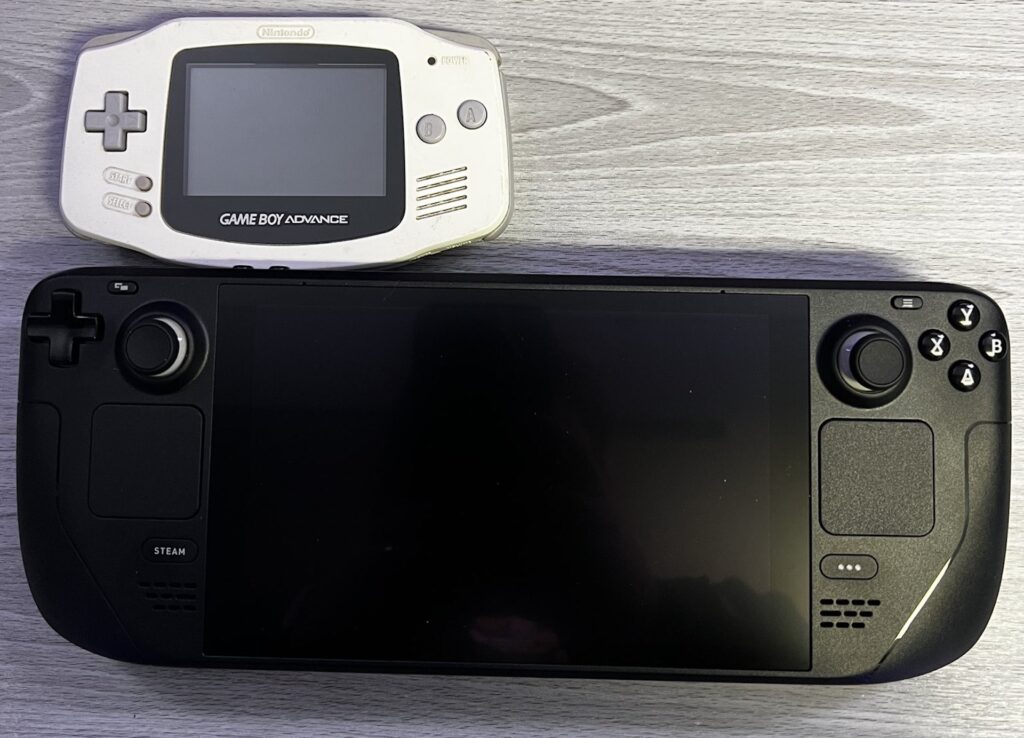 Game Boy Advance versus Steam Deck // Source : Twitter Gary Golomb