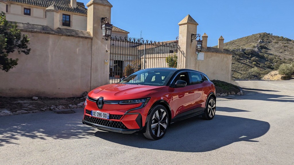 Renault Megane E-Tech // Source : Raphaelle Baut pour Numerama Renault Megane E-Tech // Source : Raphaelle Baut pour Numerama