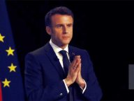 Qui serraient les cyberpatrouilleurs qu'Emmanuel Macron voudrait recruter ?  // Source : Emmanuel Macron avec vous / YouTube