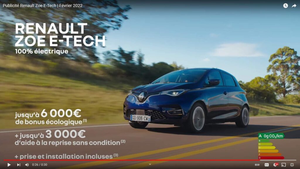Nouvelle étiquette CO2 dans les pubs automobiles // Source : Renault