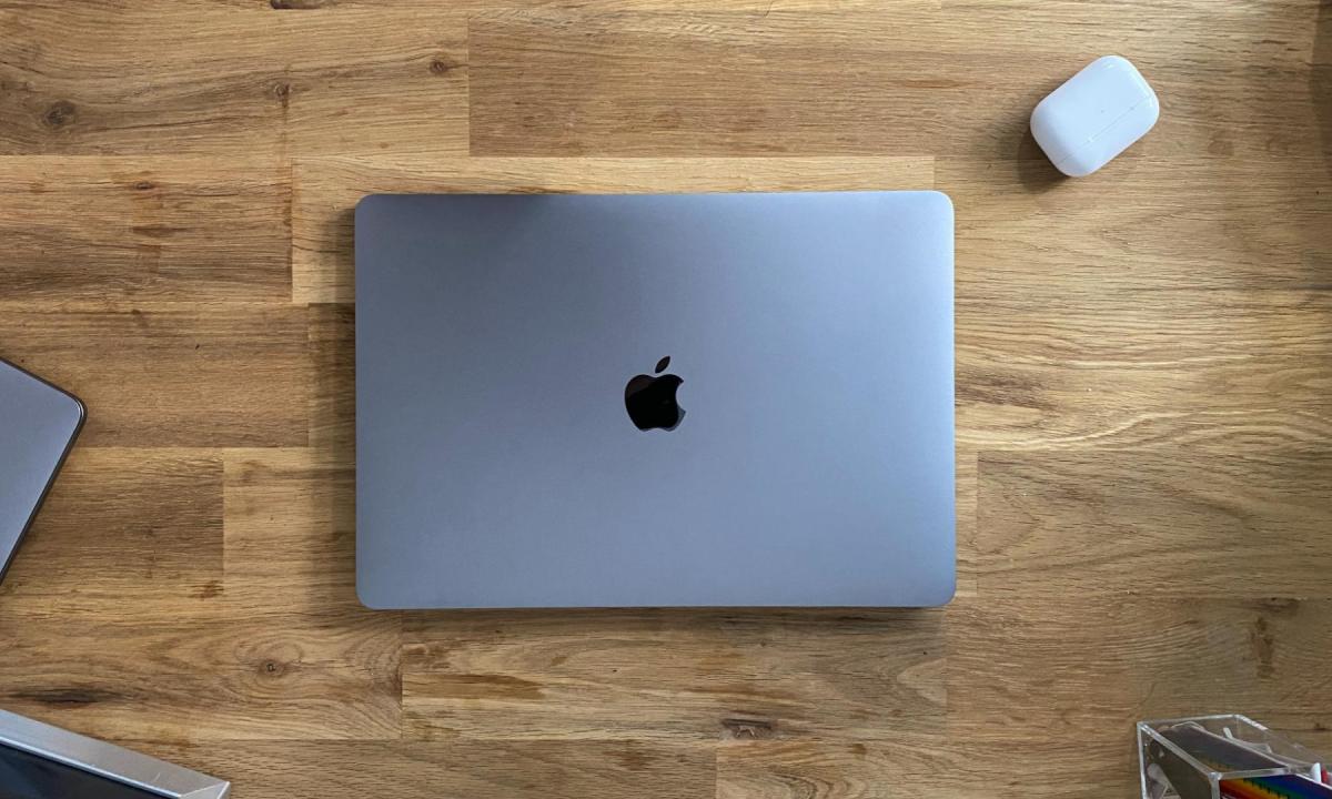 Le MacBook Air 2020  // Source : Julien Cadot pour Numerama