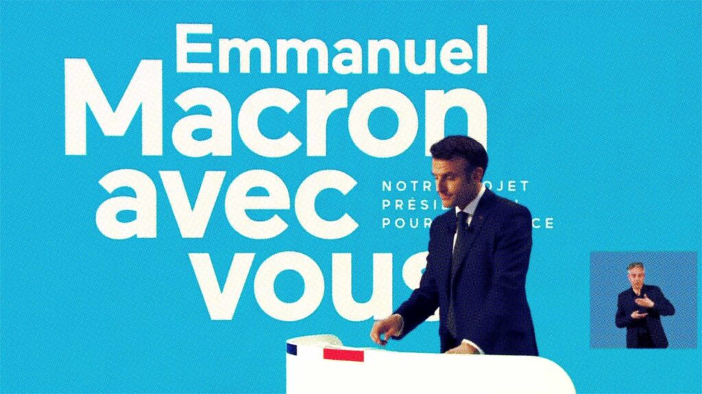 Emmanuel Macron lors de sa conférence de presse, pendant laquelle il a parlé de son projet de « métaverse européen » // Source : Emmanuel Macron avec vous / YouTube