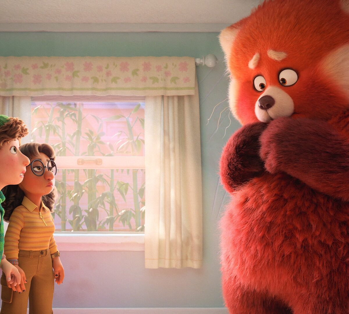 Mei Lee se transforme en panda roux dans Alerte rouge // Source : Disney/Pixar