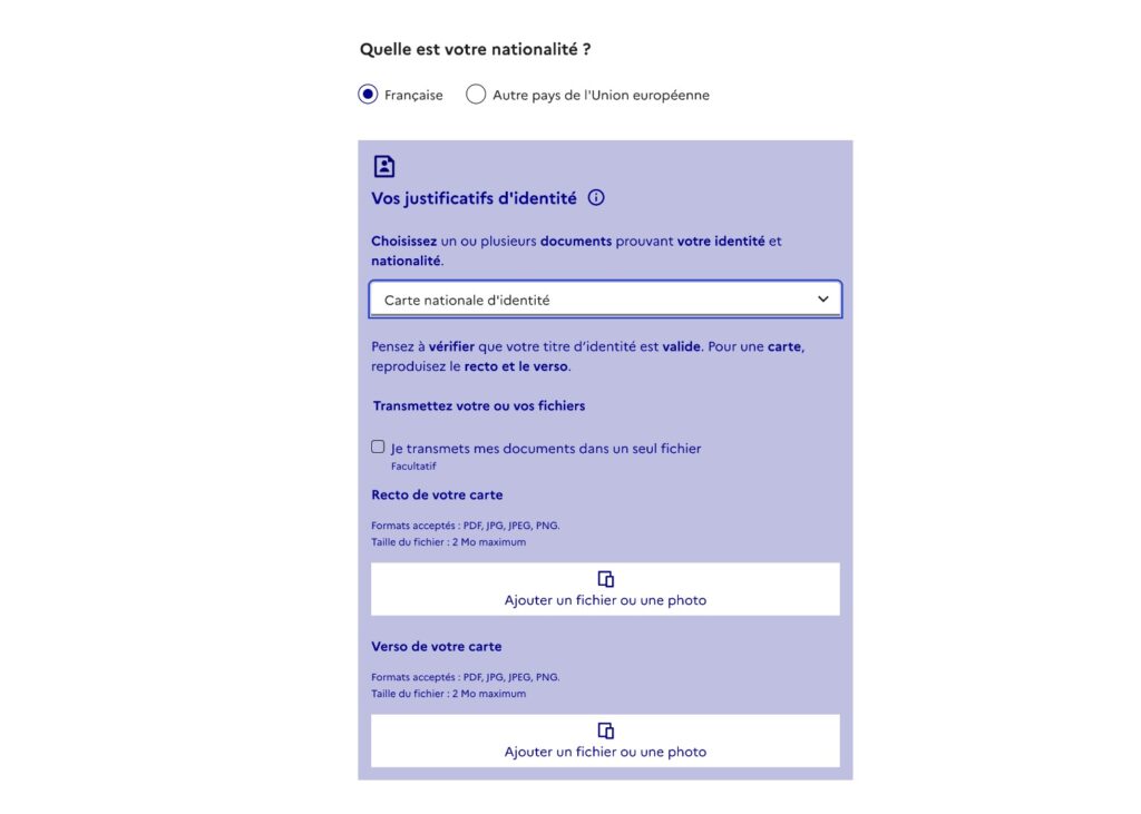 Il y a une option pour charger une photocopie recto verso de sa carte d'identité. // Source : Capture Numerama