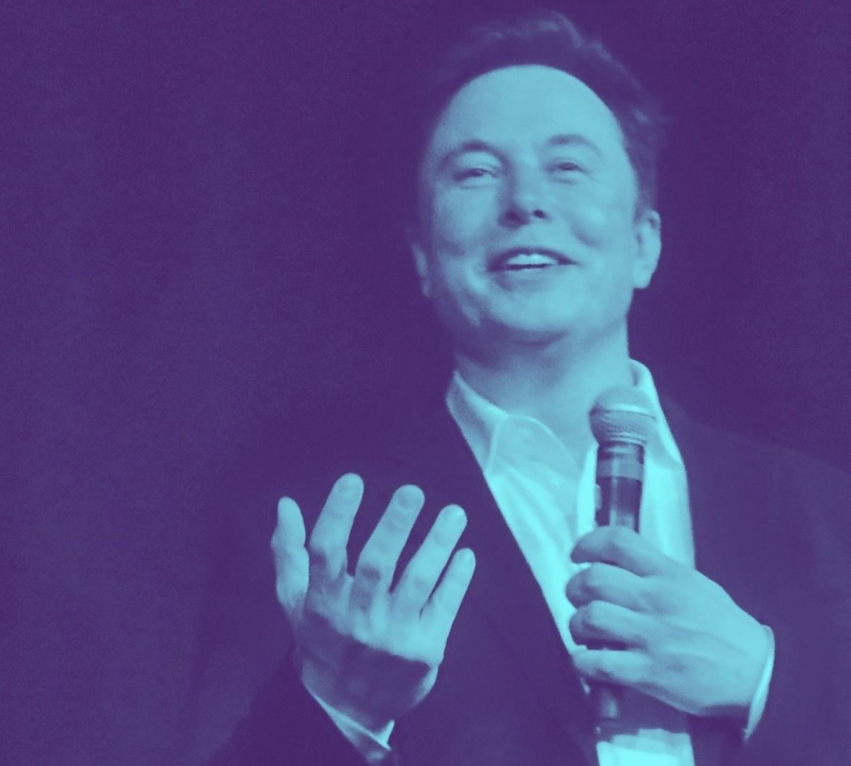 Elon Musk // Source : Wikimédias/montage Numerama