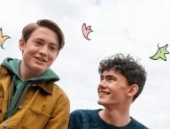 Nick et Charlie tombent amoureux dans Heartstopper, disponible sur Netflix // Source : Netflix
