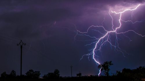 Orage. // Source : Pexels/Alexandre Bringer (photo recadrée)