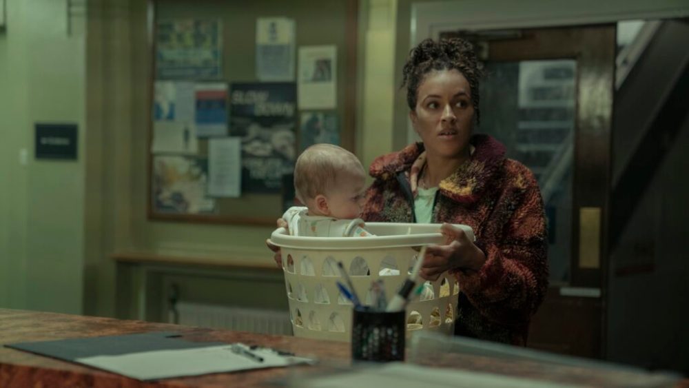 Natasha va devoir composer avec un bébé manipulateur et tueur // Source : HBO
