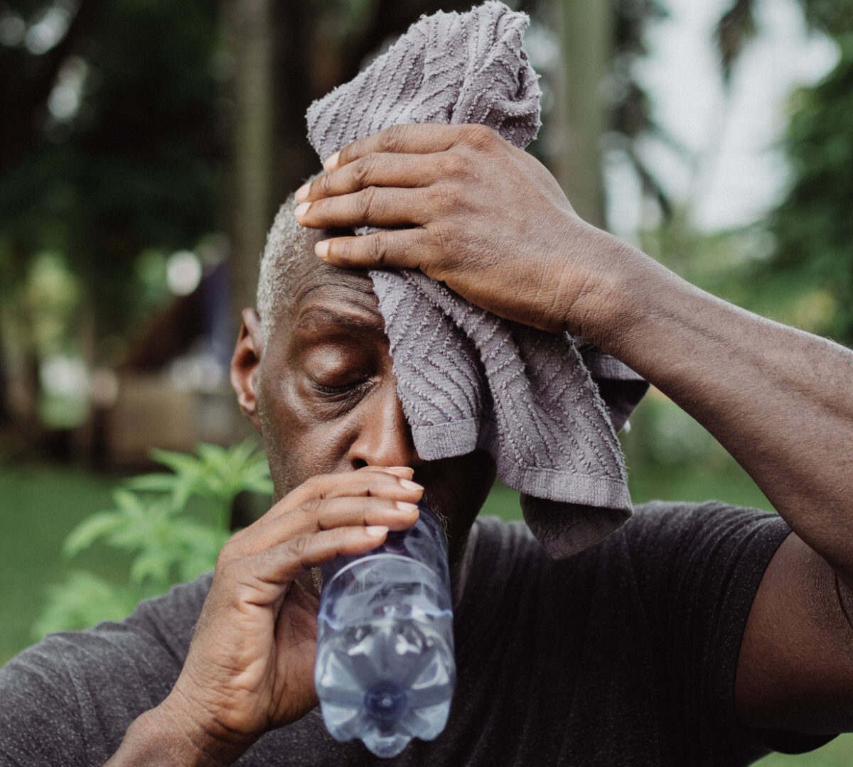 Il fait chaud. // Source : Pexels/Ketut Subiyanto (photo recadrée)