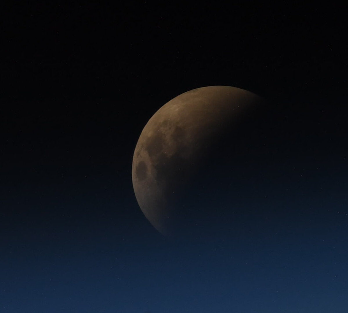 L'éclipse vue depuis l'ISS. // Source : Flickr/CC/Samantha Cristoforetti (photo recadrée)