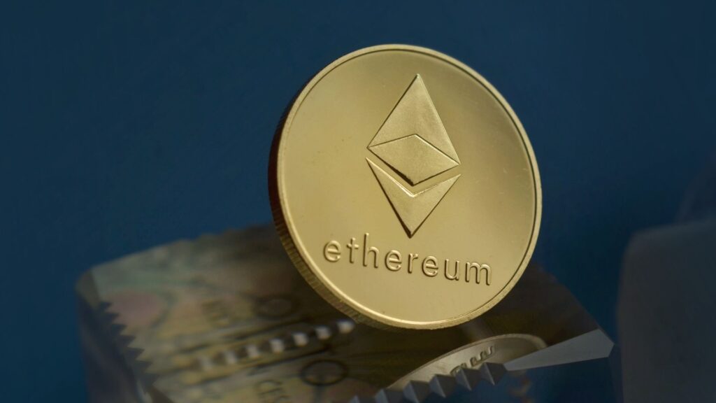 L'Ethereum est la deuxième crypto-monnaie en terme de valorisation // Source : Canva