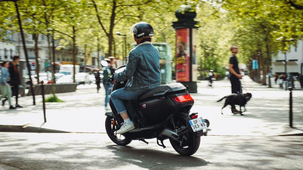 Niu MQI GT EVO // Source : Louise Audry pour Numerama