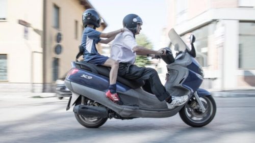 Scooter thermique // Source : Pixabay -Skitterphoto