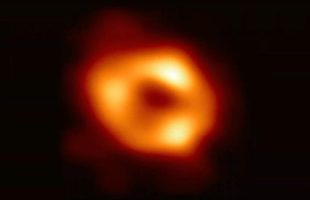 Le trou noir au centre de la Voie lactée. // Source : ESO/EHT
