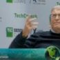 Bill Gates chez TechCrunch // Source : Twitter/TechCrunch Bill Gates chez TechCrunch // Source : Twitter/TechCrunch