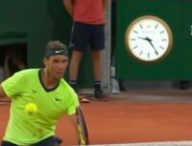 Rafael Nadal à Roland-Garros // Source : Capture France TV