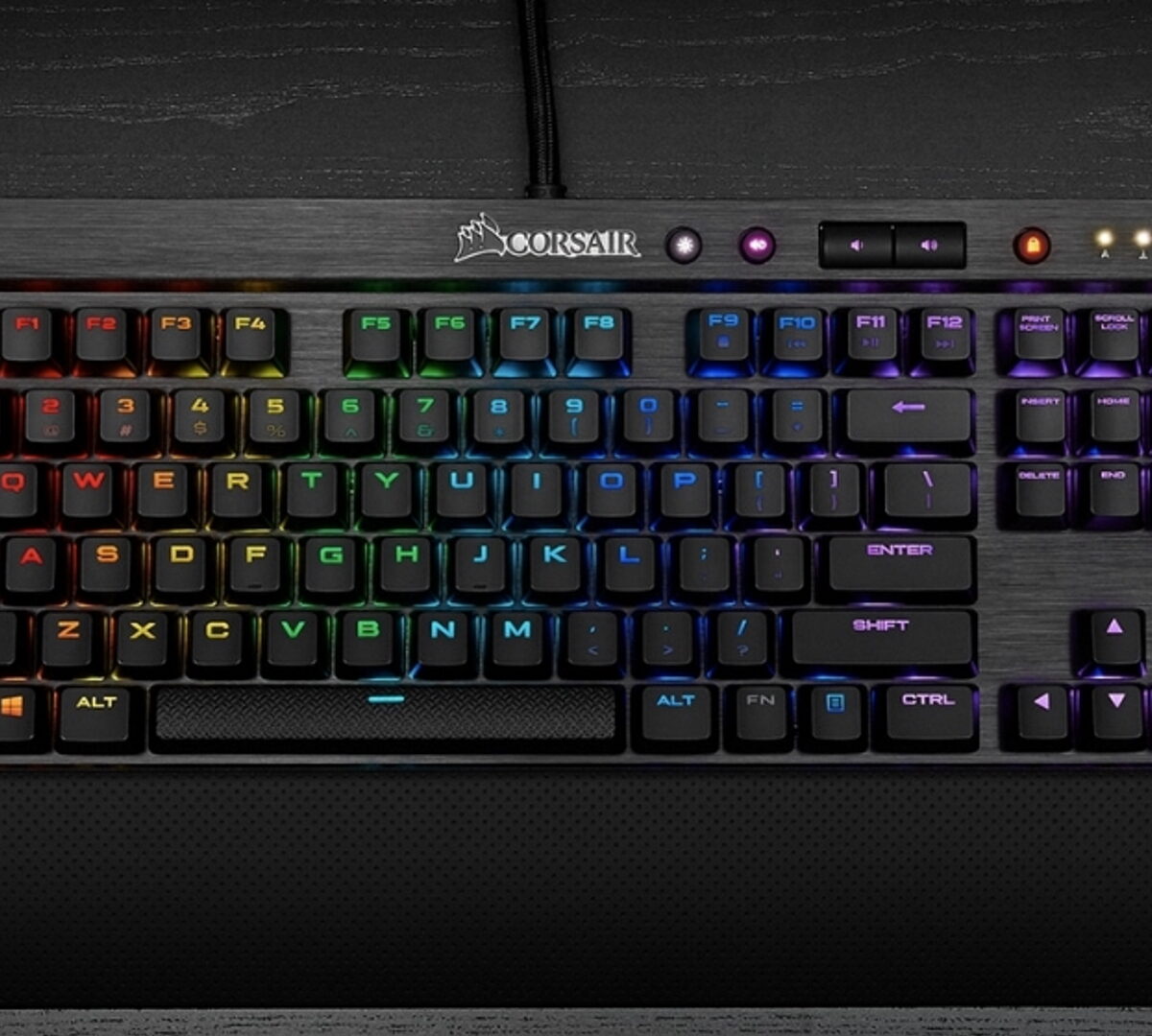 Corsair K65 RAPIDFIRE // Source : Corsair