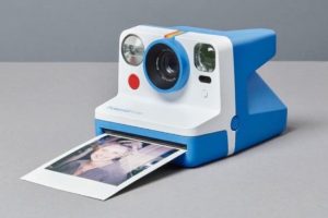 Source : Polaroid