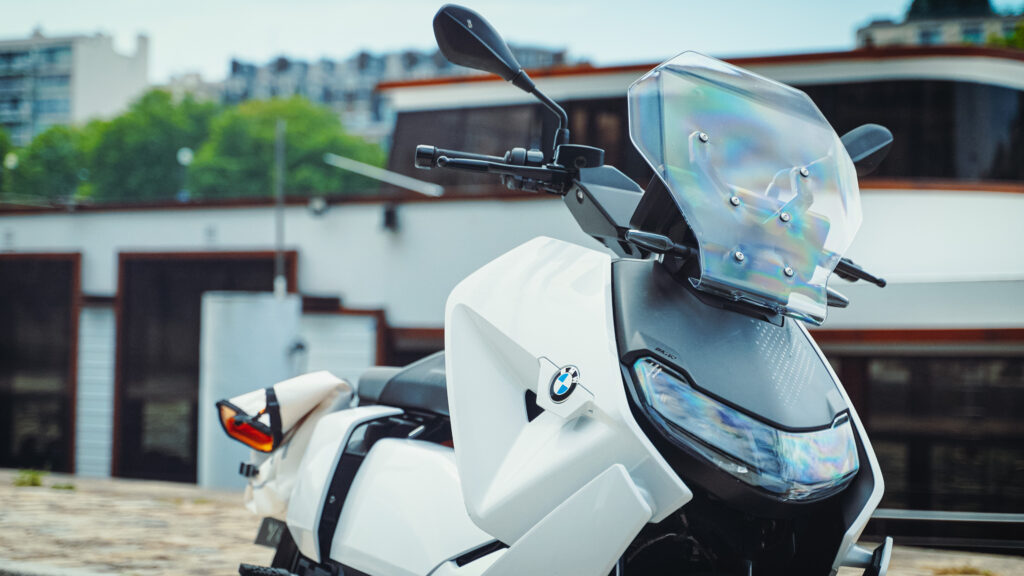BMW CE04 2