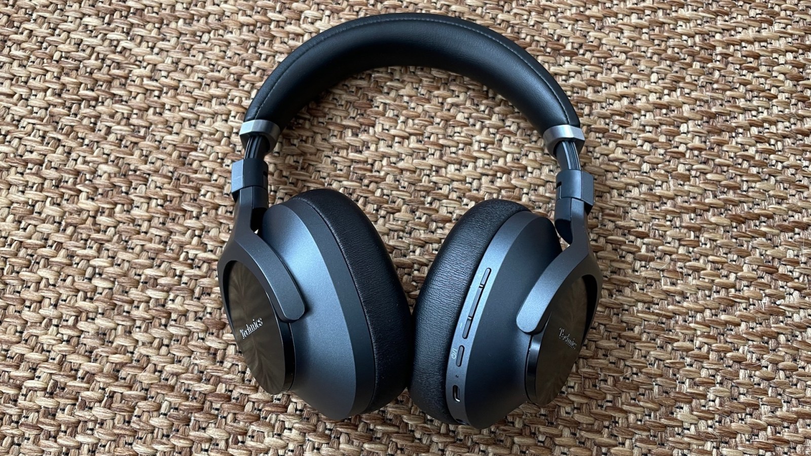 Test des Technics AZ80 : notre avis sur ces écouteurs sans fil