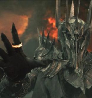 Sauron dans Le Seigneur des anneaux : La Communauté de l'anneau // Source : New Line Cinema