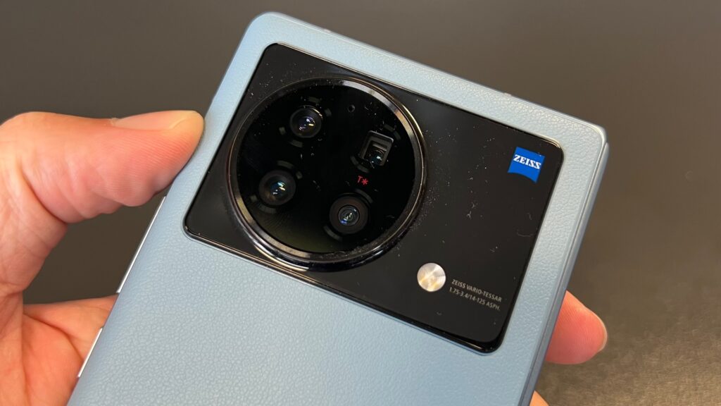 Vivo X Fold camera