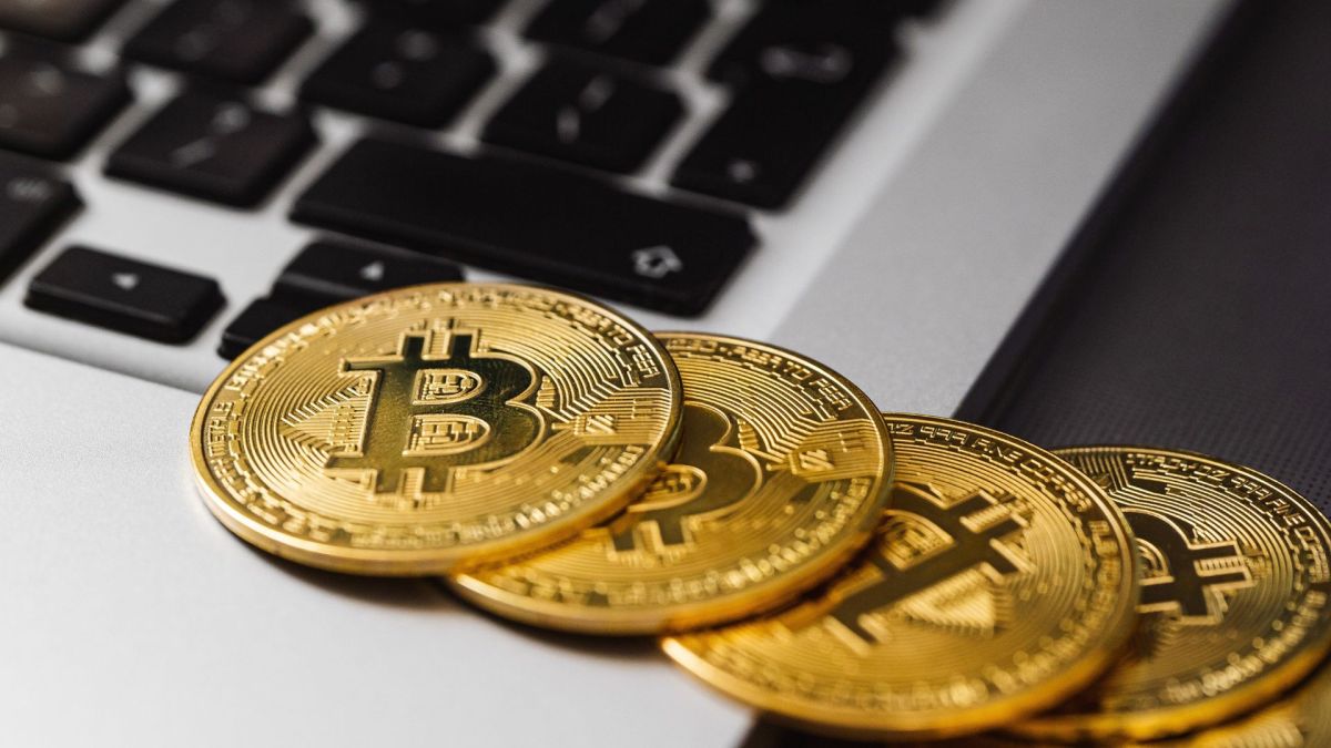 Il y a eu moins d'arnaque crypto en 2022, parce que les prix ont baissé // Source : Canva