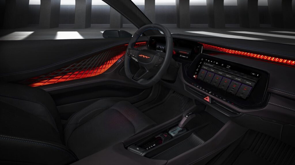  Intérieur de la Dodge Charger Daytona SRT Concept // Source : Dodge