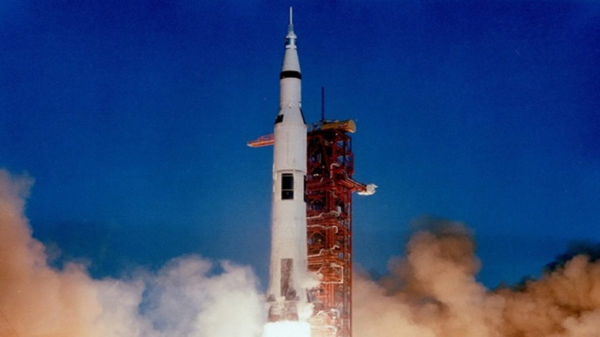 Saturn V au lancement d'Apollo 8.  // Source : Nasa