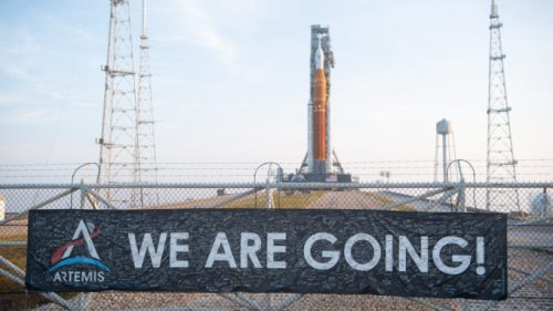 Le Space Launch System. // Source : Flickr/CC/Nasa HQ Photo (photo recadrée)