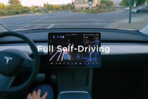 Conduite autonome FSD Tesla // Source : Capture vidéo live Tesla