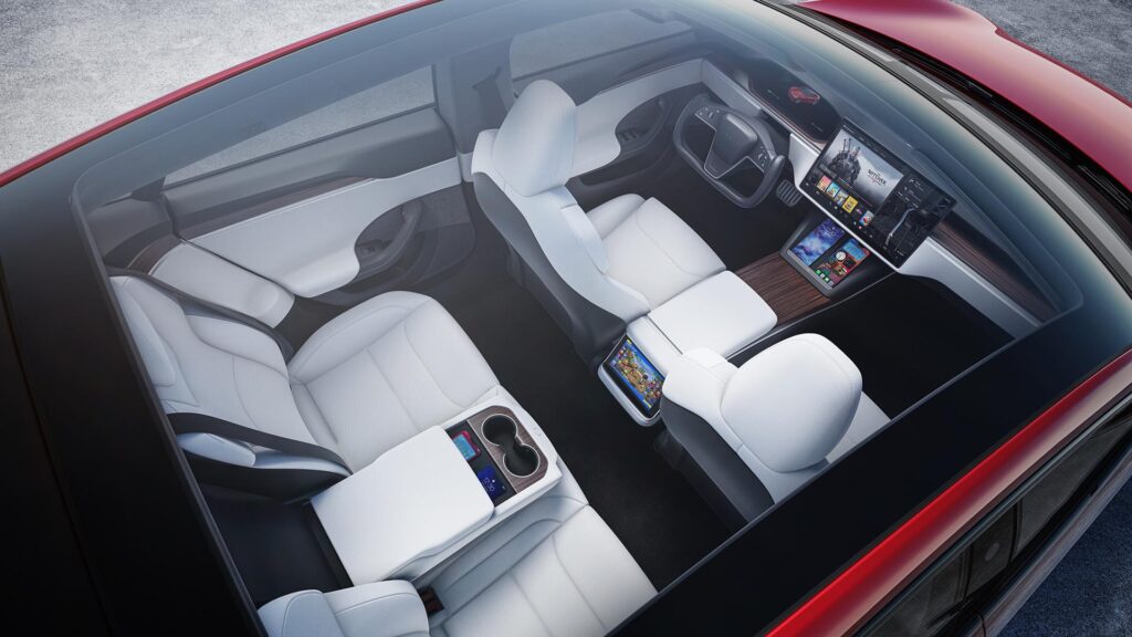 Intérieur nouvelle Tesla Model S // Source : Tesla