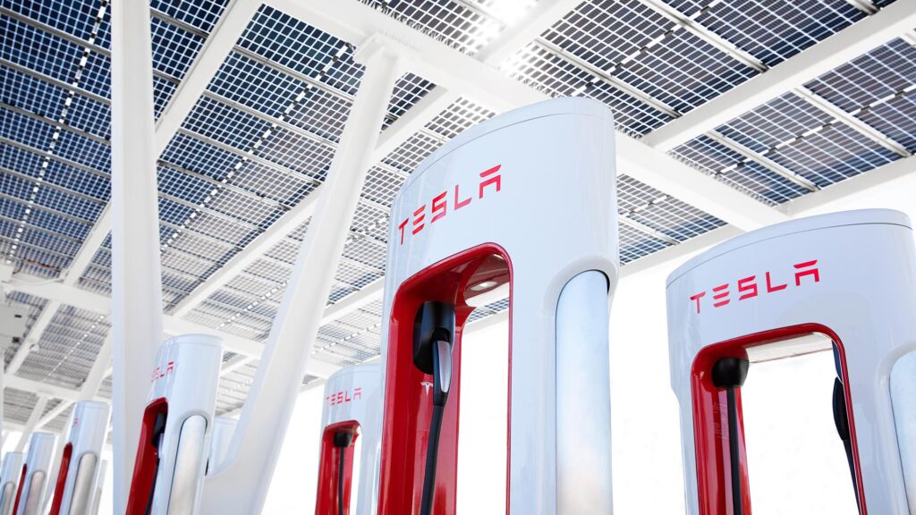 US supercharger station // Source: Tesla