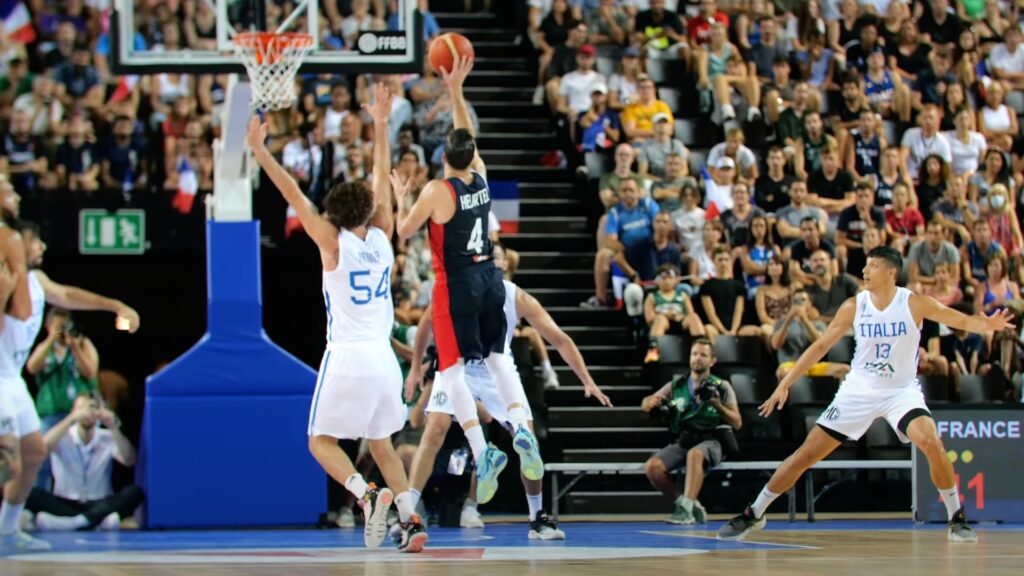 La France se prépare pour l'EuroBasket 2022 // Source : Capture YouTube