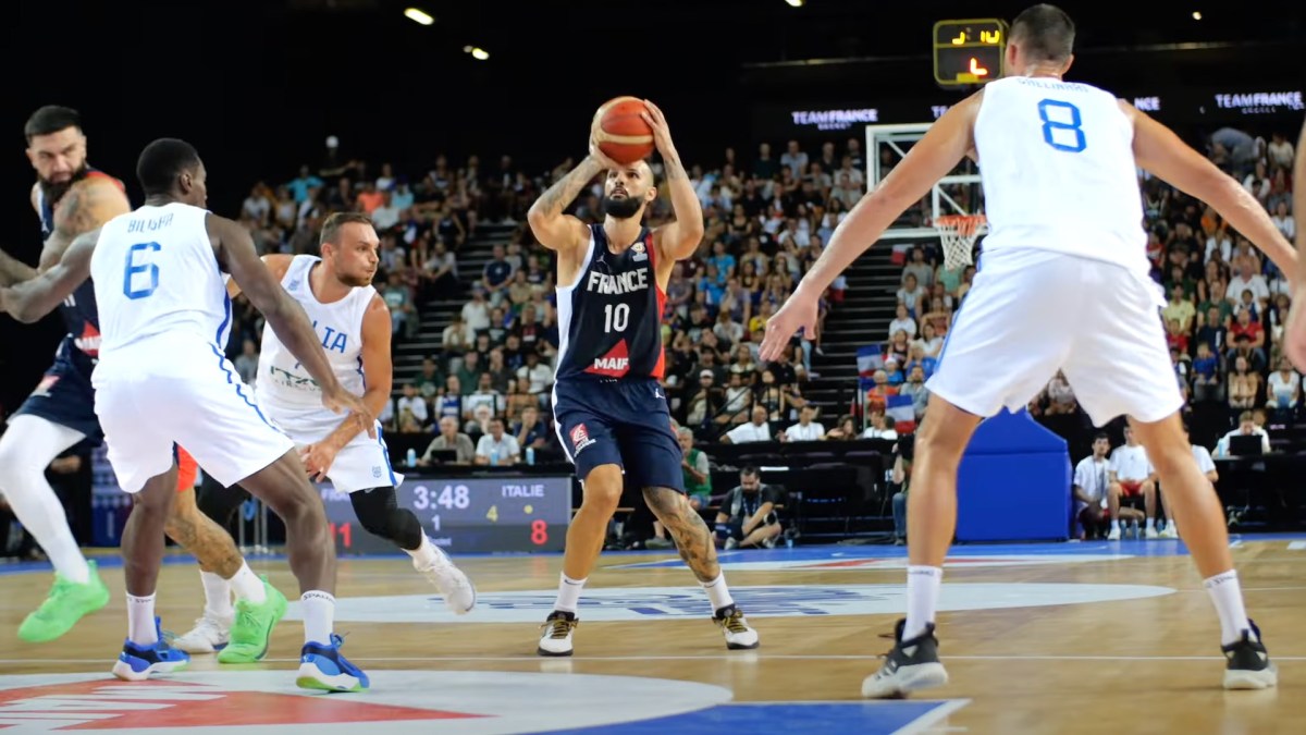 La France se prépare pour l'EuroBasket 2022 // Source : Capture YouTube