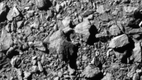 Dernière image de Dimorphos par DART. // Source : NASA/Johns Hopkins APL (photo recadrée)