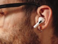 Apple AirPods Pro 2 // Source : Louise Audry pour Numerama