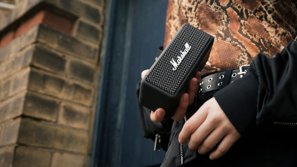 Enceinte portable Marshall Emberton // Source : Marshall