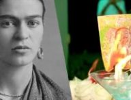 Un dessin de Frida Kahlo aurait été brûlé pour être transformé en NFT. // Source : Portrait de Frida Kahlo / vidéo où le dessin est brûlé.