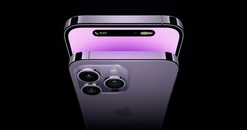 L'iPhone 14 Pro et sa nouvelle encoche dynamique // Source : Apple