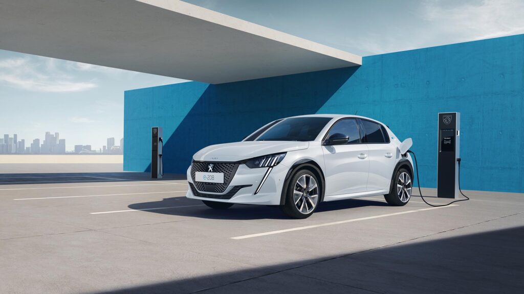 Peugeot e-208 nouvelle motorisation électrique // Source : Peugeot Peugeot e-208 nouvelle motorisation électrique // Source : Peugeot